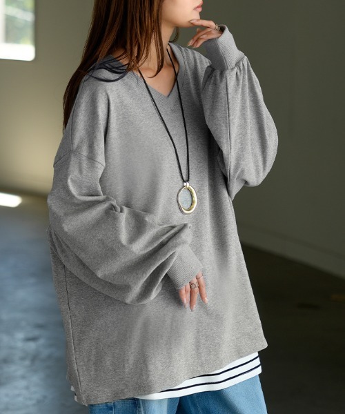 HUG.U(ハグユー)の「<選べるネック> ゆる袖 ボーダーTシャツ(Tシャツ/カットソー・レディース・レッド/ホワイト/ブラック系その他/グレー/グレー系その他/ブラック/レッド系その他/ホワイト系その他/グレー系その他3/ブルー系その他/グレー系その他2/ホワイト系その他3/レッド系その他3/ブラウン/ブラック系その他3/ホワイト系その他2/レッド系その他2/ブルー/ブラウン系その他/ブラック系その他2・FREE)」の13枚目の写真