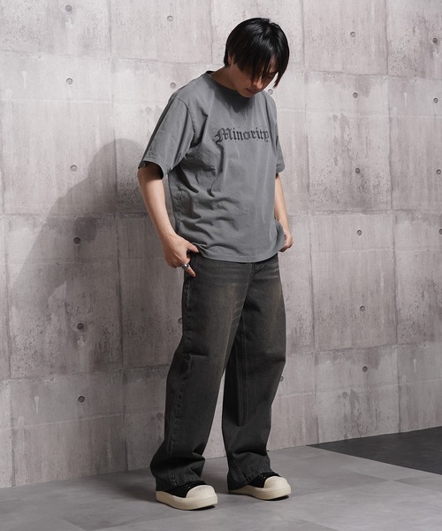 1111clothing(ワンフォークロージング)の「オーバーダイ デニムバギーパンツ / Overdyed denim baggy pants(デニムパンツ・メンズ・ブルー/チャコールグレー/ネイビー・M/L/XL)」の6枚目の写真