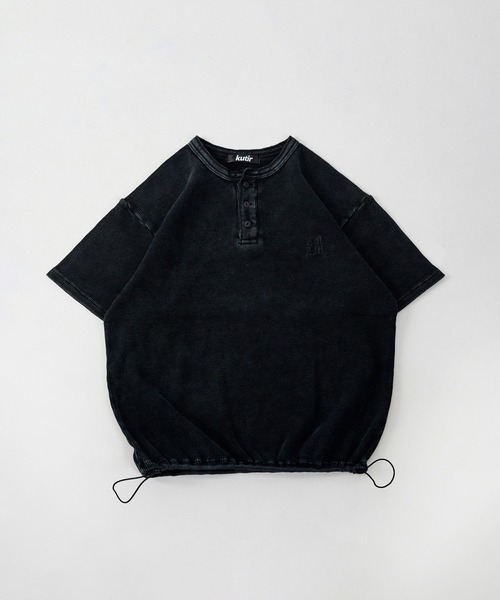 yolo 黒 サーマルロングtシャツ　ヘンリーネック　新品タグ付き yolo 黒 サーマルロングtシャツ ヘンリーネック 新品タグ付き