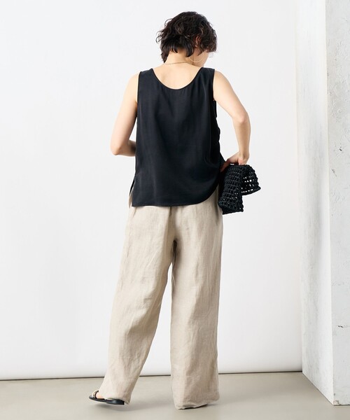NOLLEY’S(ノーリーズ)の「《セットアップ対応》フィブリルサテン2WAYノースリーブブラウス(シャツ/ブラウス・レディース・ダークブラウン/ブラック・FREE)」の18枚目の写真