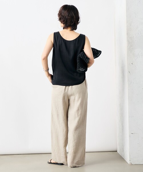 NOLLEY’S(ノーリーズ)の「《セットアップ対応》フィブリルサテン2WAYノースリーブブラウス(シャツ/ブラウス・レディース・ダークブラウン/ブラック・FREE)」の19枚目の写真