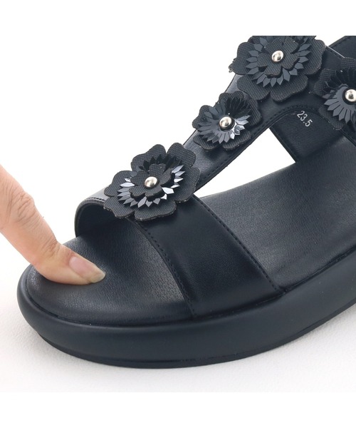 あしながおじさん(アシナガオジサン)の「フラワースタッズサンダル 1310267(サンダル・レディース・ブラック/シルバー・22.5cm/23cm/23.5cm/24cm/24.5cm)」の16枚目の写真