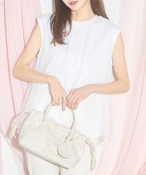 tocco closet（トッコ　クローゼット）の「【ZOZO限定】ハートチャーム付き2WAYショルダーバッグ（ショルダーバッグ・レディース・ピンク/アイボリー・FREE）」の6枚目の写真