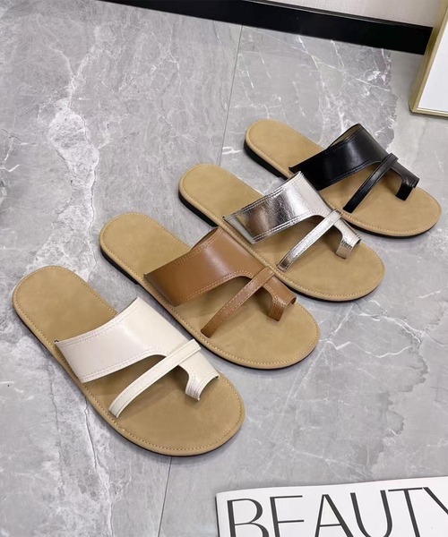 shoes365(シューズスリーシックスファイヴ)の「ストラップトングサンダル (SS)(サンダル・レディース・ブラック/ブラウン/シルバー・22.5cm/23.5cm/23.0cm/24.0cm/25.0cm/24.5)」の4枚目の写真