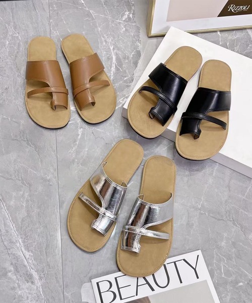 shoes365(シューズスリーシックスファイヴ)の「ストラップトングサンダル (SS)(サンダル・レディース・ブラック/ブラウン/シルバー・22.5cm/23.5cm/23.0cm/24.0cm/25.0cm/24.5)」の6枚目の写真