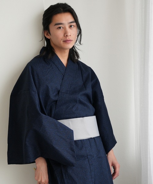 utatane(ウタタネ)の「選べるメンズ浴衣3点セット 古典レトロ(浴衣・メンズ・ホワイト系4/ホワイト系2/ホワイト系1/ネイビー系2/グリーン系1/ブラック系2/ホワイト系3/ネイビー系3/ブルー系1/ネイビー系1/ブラック系1・L/M)」の8枚目の写真