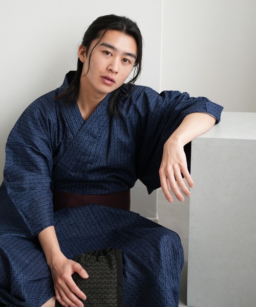 utatane(ウタタネ)の「選べるメンズ浴衣3点セット 古典レトロ(浴衣・メンズ・ホワイト系4/ホワイト系2/ホワイト系1/ネイビー系2/グリーン系1/ブラック系2/ホワイト系3/ネイビー系3/ブルー系1/ネイビー系1/ブラック系1・L/M)」の9枚目の写真