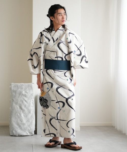 utatane(ウタタネ)の「選べるメンズ浴衣3点セット 古典レトロ(浴衣・メンズ・ホワイト系4/ホワイト系2/ホワイト系1/ネイビー系2/グリーン系1/ブラック系2/ホワイト系3/ネイビー系3/ブルー系1/ネイビー系1/ブラック系1・L/M)」の12枚目の写真