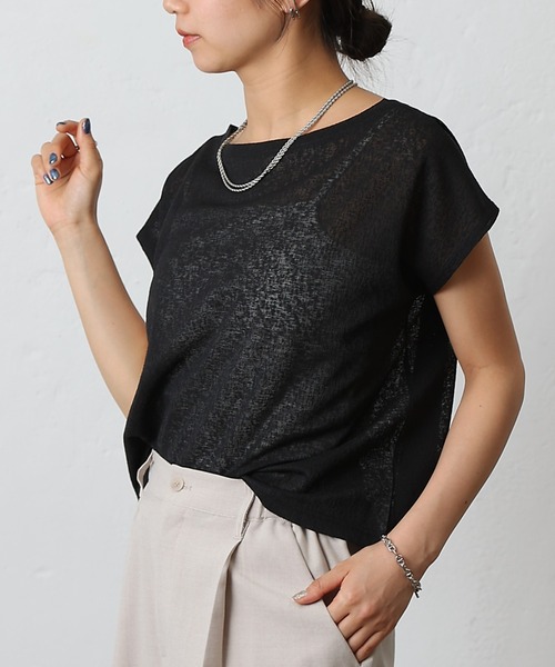 COLONY 2139（コロニートゥーワンスリーナイン）の「スラブシアーノースリーブプルオーバー（Tシャツ/カットソー・レディース・ベージュ/ブラック/オフホワイト/ピンク・FREE）」の2枚目の写真