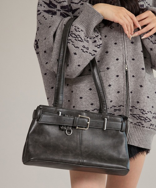 apres jour mignon（アプレジュールミニョン）の「【apresjour mignon×ARIAZ】ヴィンテージ風スクエアバッグ（ハンドバッグ・レディース・ブラック/ブラウン系その他/ボルドー・ONESIZE）」の11枚目の写真