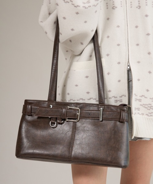 apres jour mignon（アプレジュールミニョン）の「【apresjour mignon×ARIAZ】ヴィンテージ風スクエアバッグ（ハンドバッグ・レディース・ブラック/ブラウン系その他/ボルドー・ONESIZE）」の12枚目の写真