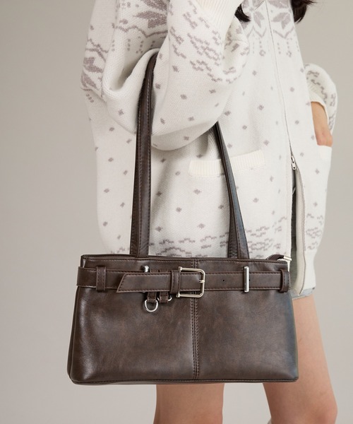 apres jour mignon（アプレジュールミニョン）の「【apresjour mignon×ARIAZ】ヴィンテージ風スクエアバッグ（ハンドバッグ・レディース・ブラック/ブラウン系その他/ボルドー・ONESIZE）」の13枚目の写真