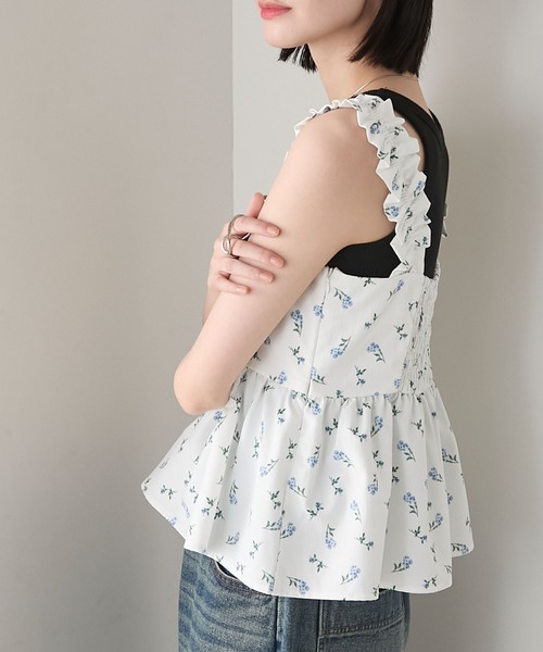 forksy.(フォルクシー)の「【forksy.】花柄 ペプラムキャミブラウス(キャミソール・レディース・ブラック/オフホワイト・FREE)」の4枚目の写真