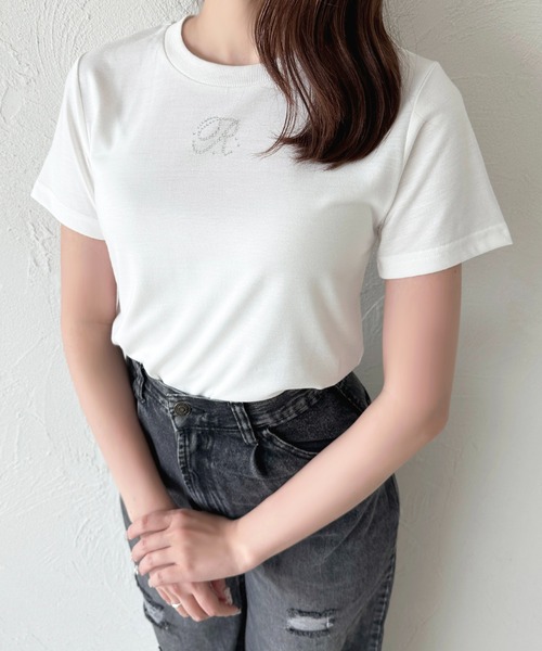 apres jour(アプレジュール)の「ラインストーンイニシャルTシャツ(Tシャツ/カットソー・レディース・ホワイト系その他/ホワイト系その他3/ホワイト系その他4/ホワイト系その他2/ホワイト系その他5・フリー)」の8枚目の写真