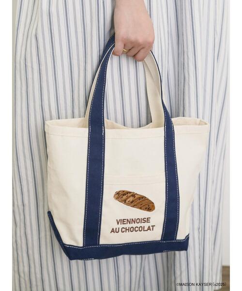 Samansa Mos2（サマンサ モスモス）の「【MAISON KAYSER】刺繍キャンバスバッグ（ハンドバッグ・レディース・キャメル/ネイビー・F）」の4枚目の写真