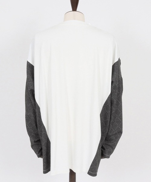 CAMBIO(カンビオ)の「mlt5280- Switch Jacquard Ponti Cut sew カットソー(Tシャツ/カットソー・メンズ・ホワイト/ブラック・S/M/L)」の13枚目の写真