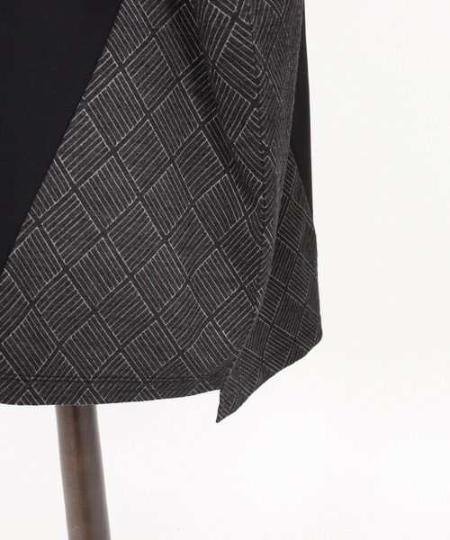 CAMBIO(カンビオ)の「mlt5280- Switch Jacquard Ponti Cut sew カットソー(Tシャツ/カットソー・メンズ・ホワイト/ブラック・S/M/L)」の19枚目の写真