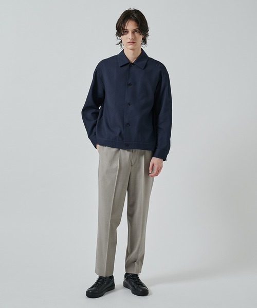 STUDIOUS（ステュディオス）の「【STUDIOUS】SUMMER WOOL TAPERED SLACKS（スラックス・メンズ・ブラック/カーキ/ベージュ/ダークブラウン・1/2）」の6枚目の写真