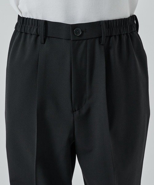 STUDIOUS（ステュディオス）の「【STUDIOUS】SUMMER WOOL TAPERED SLACKS（スラックス・メンズ・ブラック/カーキ/ベージュ/ダークブラウン・1/2）」の11枚目の写真
