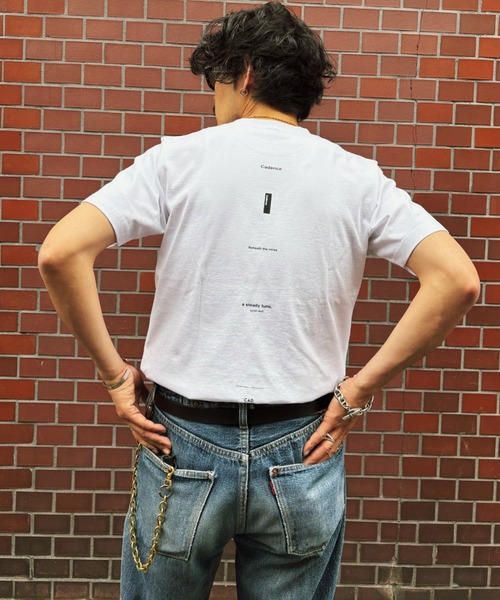 B'day(ビーデイ)の「ヘヴィウェイト天竺 プリント 半袖 クルーネック コットン100%(Tシャツ/カットソー・メンズ・ブラック/ホワイト/ブルーグリーン・LARGE/MEDIUM)」の1枚目の写真