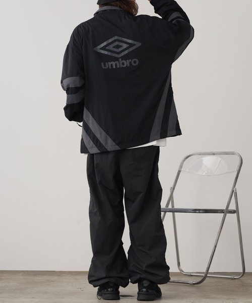 UMBRO（アンブロ）の「UMBRO/アンブロ Track jacket トラックジャケット（ジャージ・メンズ・ブラック/グレー・M/L/XL）」の12枚目の写真