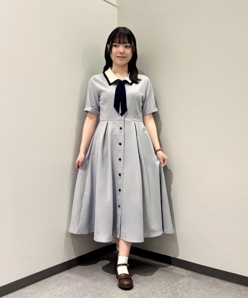 F i.n.t（フィント）の「スカーフタイ付きバイカラーワンピース　【1枚で快適】夏服（ワンピース・レディース・ライトイエロー/ライトグリーン/ブルーグレー・FREE）」の20枚目の写真