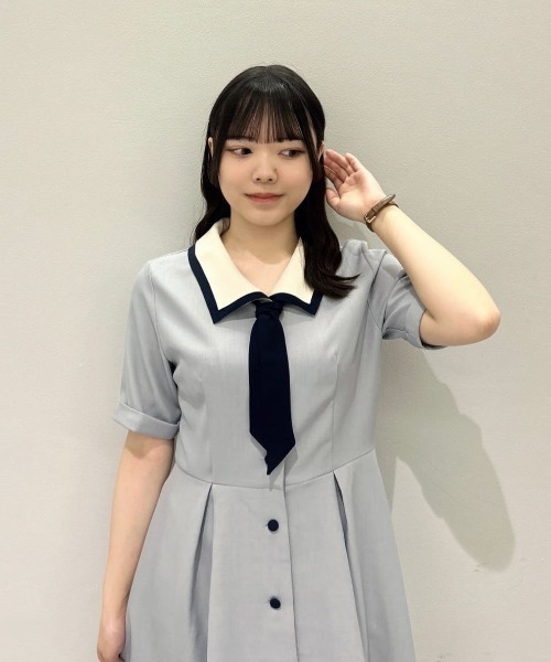 F i.n.t（フィント）の「スカーフタイ付きバイカラーワンピース　【1枚で快適】夏服（ワンピース・レディース・ライトイエロー/ライトグリーン/ブルーグレー・FREE）」の22枚目の写真