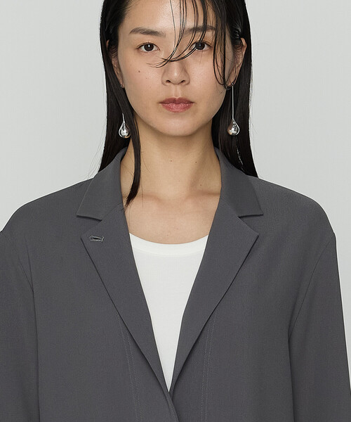 COMME CA（コムサ）の「【セットアップ対応】ストレッチカラミ ジャケット（テーラードジャケット・レディース・グレイッシュベージュ/グレー・9号/11号）」の8枚目の写真