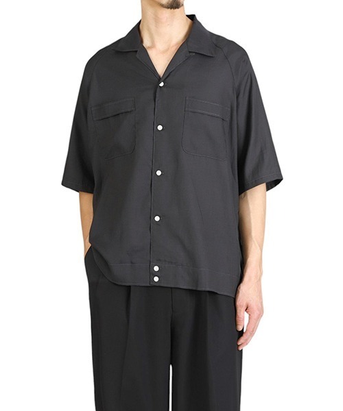 marka（マーカ）の「marka / マーカ：BOWLING SHIRT - CUPRO ORGANIC COTTON VIYELLA -：M25B-08SH01B[COR]（Tシャツ/カットソー・メンズ・チャコールグレー・2(M)/1(S)）」の3枚目の写真
