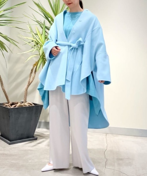 ◇ソフトウールリバーサークルコート（ノーカラーコート）｜LE PHIL