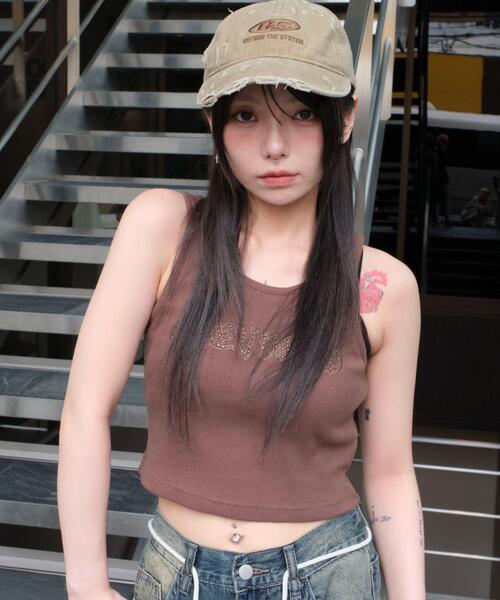 WEGO(ウィゴー)の「WEGO/スタッズグラフィックタンク(タンクトップ・レディース・スミクロ/ブラウン・FREE)」の16枚目の写真