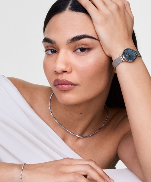Daniel Wellington(ダニエルウェリントン)の「「日本限定」Petite MOP Gray 28MM レディース 腕時計 ローズゴールド/シルバー(アナログ腕時計・レディース・シルバー/ピンクゴールド・28mm)」の9枚目の写真