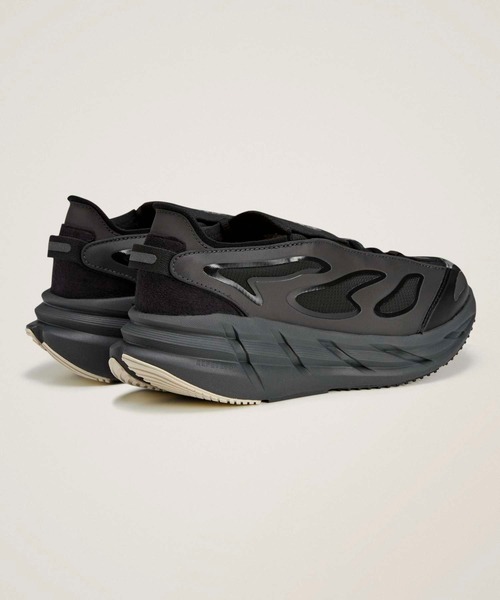 adidas by Stella McCartney（アディダスバイステラマッカートニー）の「adidas by Stella McCartneyアディスター / Adistar / アディダス adidas（スニーカー・レディース・ブラック/グレー・22.5cm/23.0cm/23.5cm/24.0cm/24.5cm/25.0cm/25.5cm/26.0cm/26.5cm/27.0cm/27.5cm/28.0cm/28.5cm）」の21枚目の写真