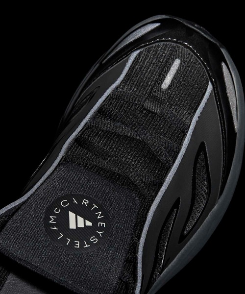 adidas by Stella McCartneyアディスター / Adistar