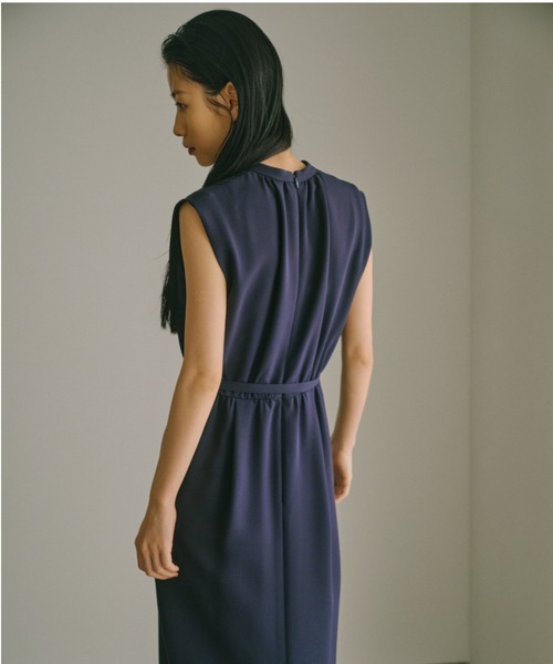 トリアセテートスキッパーネックワンピース（ワンピース）｜anuans（ア