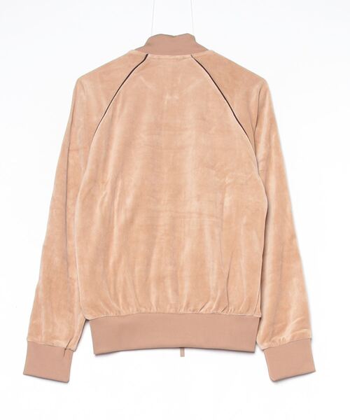 adidas（アディダス）の「SST アディカラー ベロア トラック