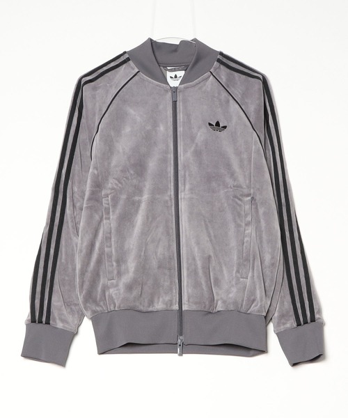 adidas（アディダス）の「SST アディカラー ベロア トラック