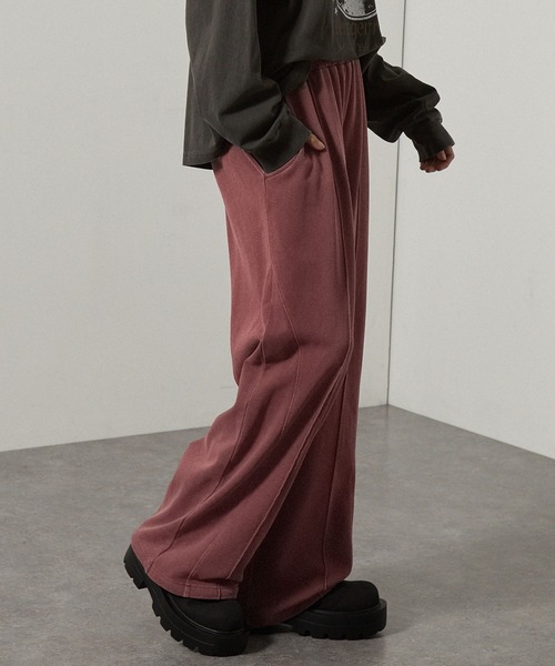 Alfred Alex（アルフレッドアレックス）の「【Alfred Alex】ヴィンテージ加工ピグメントダメージパッチロゴドロストカーブスウェットパンツ【セットアップ対応】（スウェットパンツ・メンズ・ブラック/ワインレッド/チャコール/グレイッシュブルー・S/M/L）」の6枚目の写真