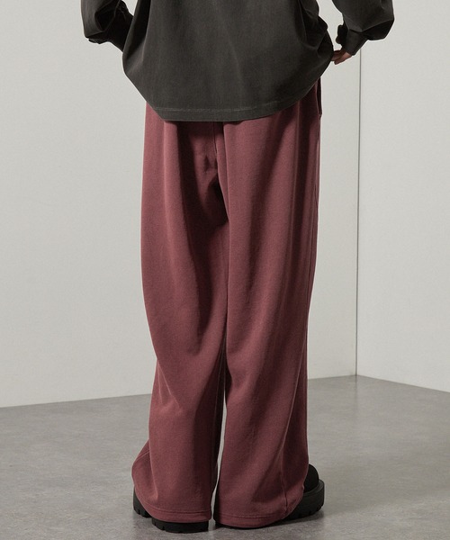 Alfred Alex（アルフレッドアレックス）の「【Alfred Alex】ヴィンテージ加工ピグメントダメージパッチロゴドロストカーブスウェットパンツ【セットアップ対応】（スウェットパンツ・メンズ・ブラック/ワインレッド/チャコール/グレイッシュブルー・S/M/L）」の8枚目の写真