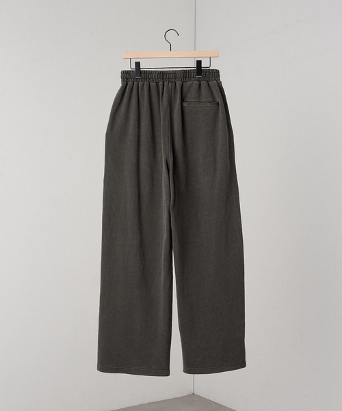 Alfred Alex（アルフレッドアレックス）の「【Alfred Alex】ヴィンテージ加工ピグメントダメージパッチロゴドロストカーブスウェットパンツ【セットアップ対応】（スウェットパンツ・メンズ・ブラック/ワインレッド/チャコール/グレイッシュブルー・S/M/L）」の13枚目の写真