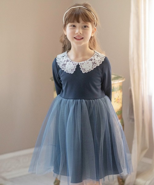 Catherine Cottage（キャサリンコテージ）の「レース襟チュールスカートワンピース 長袖（ワンピース・キッズ・ピンク/ネイビー/ブラック/サックスブルー/ライラック・100/110/120/130）」の3枚目の写真