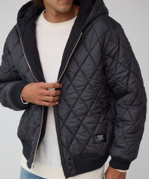 AZUL by moussy（アズールバイマウジー）の「リバーシブルダックブルゾン（ブルゾン・メンズ・ブラック/カーキ/ダークネイビー・MEDIUM/LARGE）」の2枚目の写真