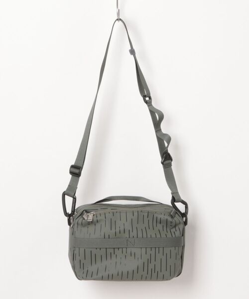 CIE(シー)の「【CIE/シー】GRID3 MINI SHOULDER BAG LIMITED EDITION(ショルダーバッグ・メンズ・オリーブ・FREE)」の9枚目の写真