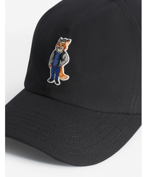 Maison Kitsune（メゾンキツネ）の「DRESSED FOX CAP（キャップ・メンズ・ブラック・U）」の4枚目の写真