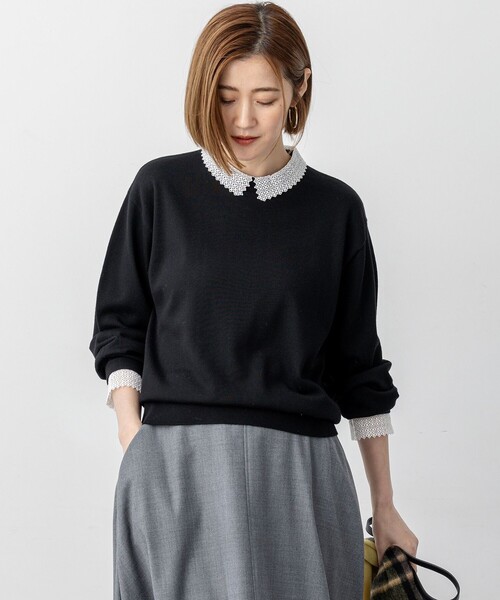 23区(ニジュウサンク)の「【VERY・CLASSY.掲載/洗える】エンブロイダリー ジオメトリックレースコンビ ニット(ニット/セーター・レディース・ネイビー系/グレー系/ブラック系・40/38)」の5枚目の写真