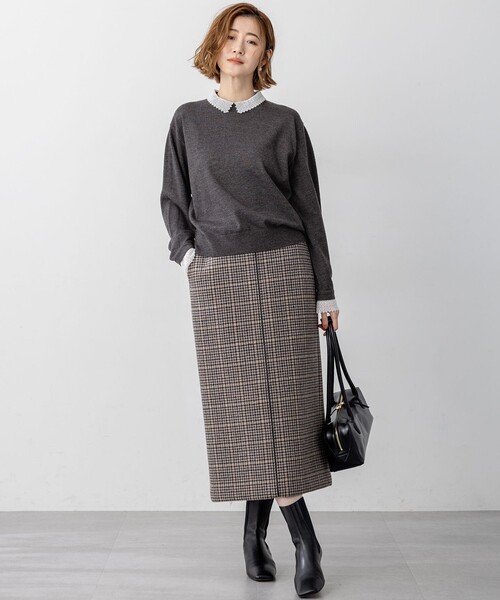 23区(ニジュウサンク)の「【VERY・CLASSY.掲載/洗える】エンブロイダリー ジオメトリックレースコンビ ニット(ニット/セーター・レディース・ネイビー系/グレー系/ブラック系・40/38)」の10枚目の写真