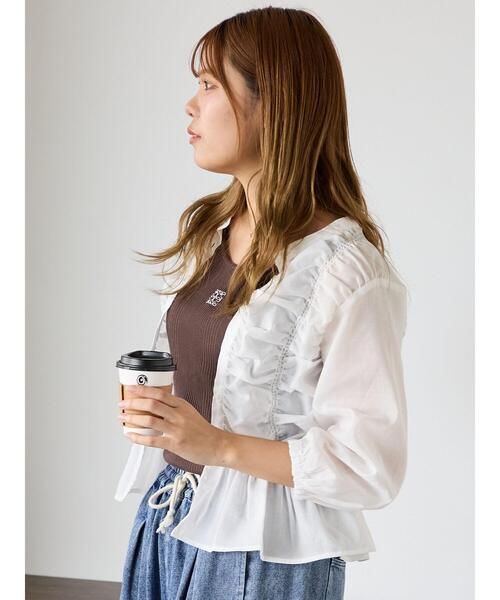 ehka sopo(エヘカソポ)の「シャーリングバンドカラーブラウス(シャツ/ブラウス・レディース・ブラウン/オフホワイト/ブラック・F)」の22枚目の写真