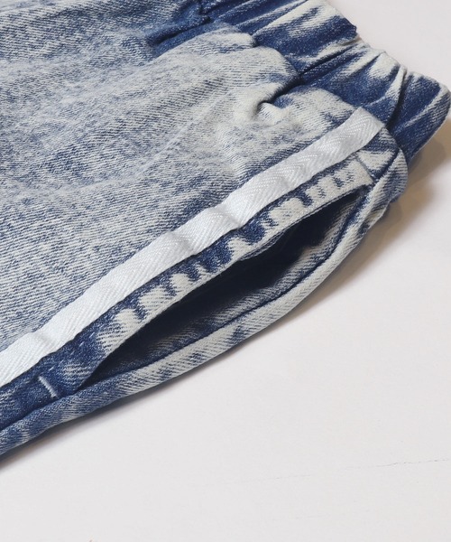 coca（coca）（コカ）の「キッズ　デニムサイドラインジョガーパンツ（デニムパンツ・キッズ・ブラック/ライトブルー・120/130/140/150）」の16枚目の写真