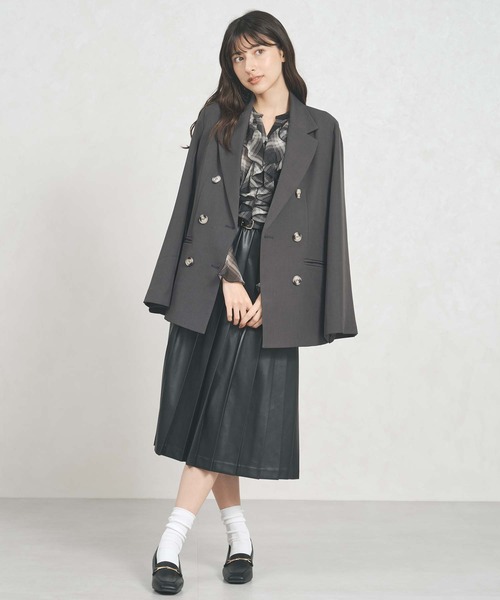 31 Sons de mode（トランテアン　ソン　ドゥ　モード）の「一部店舗限定アイテム 2way スリットスリーブ テーラード ジャケット（テーラードジャケット・レディース・チャコールグレー/ベージュ/ブラック×ホワイト・ﾌﾘ-）」の6枚目の写真