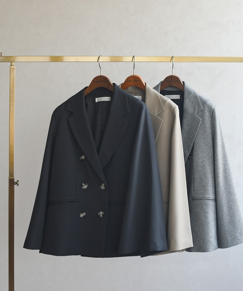 31 Sons de mode（トランテアン　ソン　ドゥ　モード）の「一部店舗限定アイテム 2way スリットスリーブ テーラード ジャケット（テーラードジャケット・レディース・チャコールグレー/ベージュ/ブラック×ホワイト・ﾌﾘ-）」の4枚目の写真